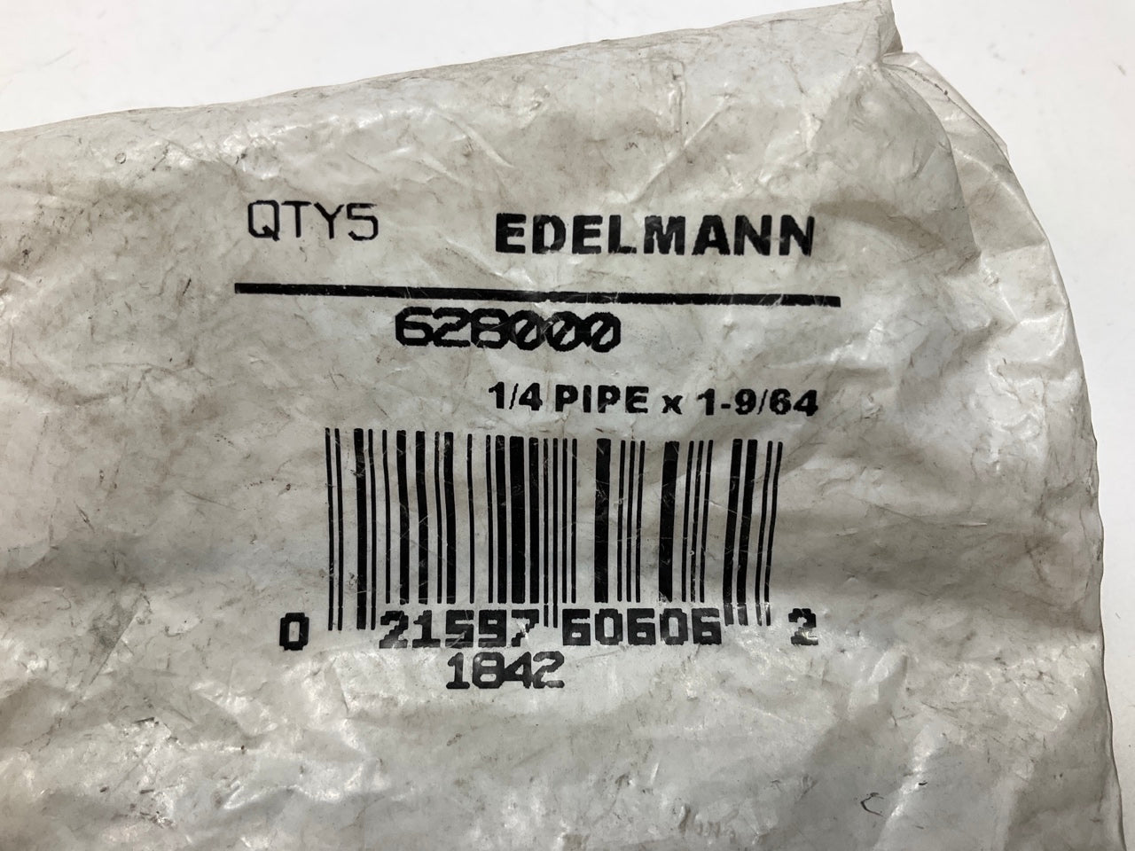 (5) Edelmann 628000 Grease Fitting 67-1/2 Degree Elbow 1/4'' Male Pipe Thread