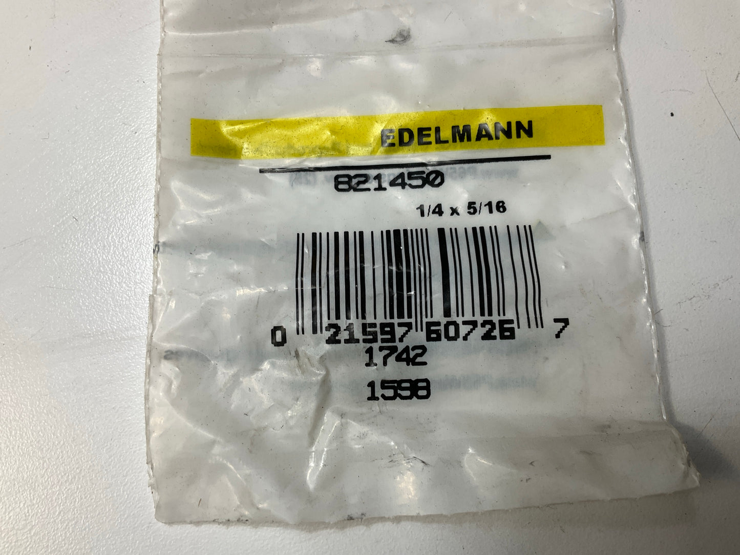 Edelmann 821450 Clamp-Style 7/16-24 In Inverted Flare To 5/16'' Hose Barb Fitting