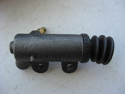 EIS EW155082 Clutch Slave Cylinder