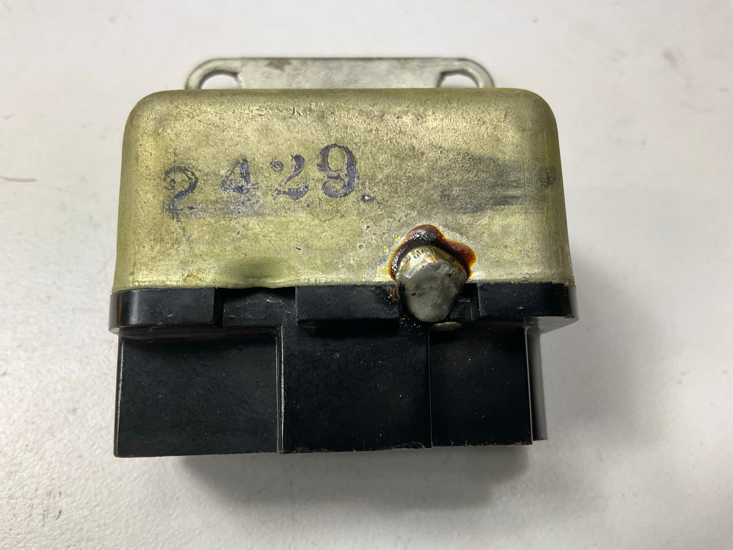 Everco 2429 Air Conditioning A/C Blower Relay - 1969-1970 Pontiac W/ Auto A/C