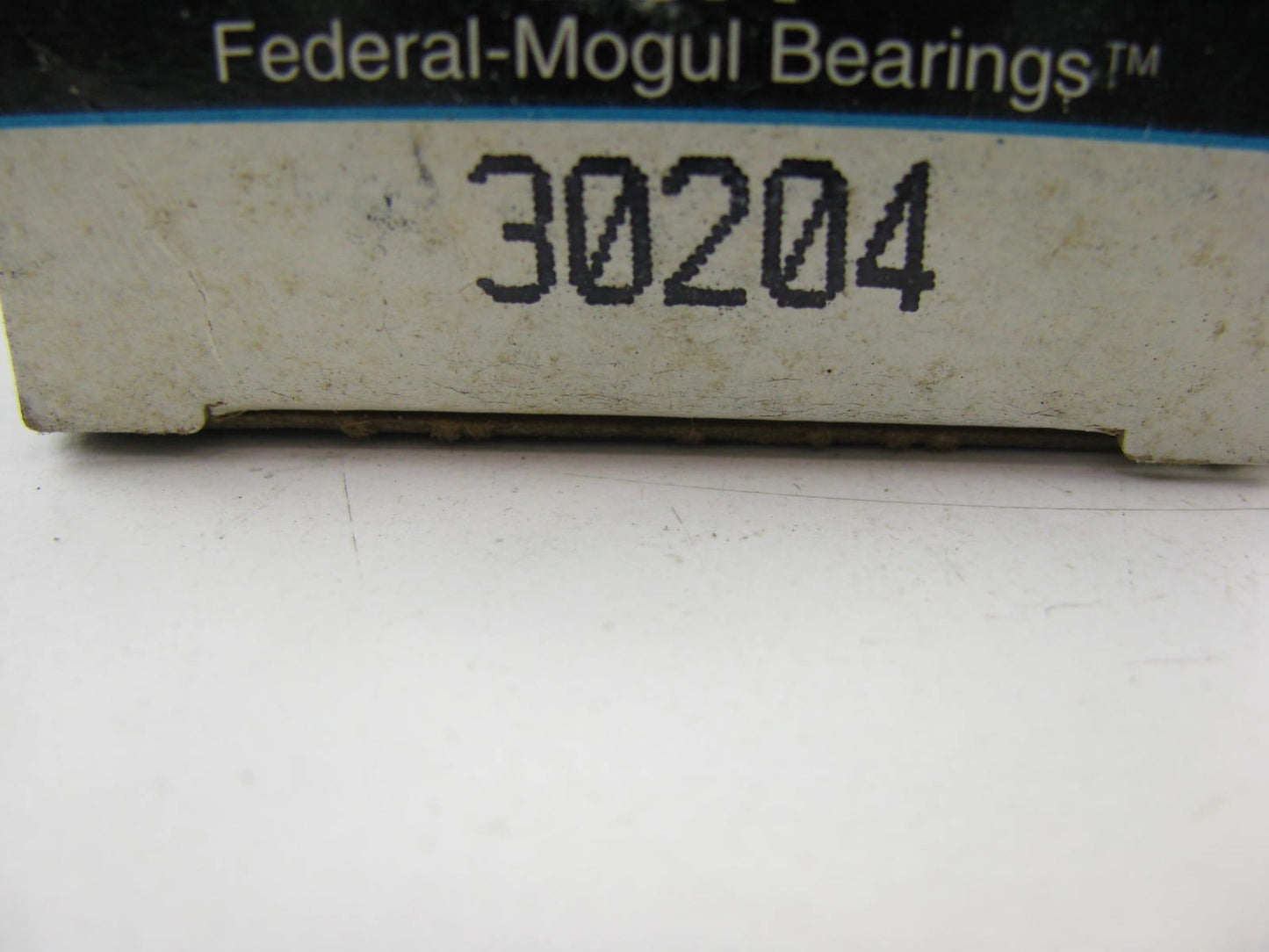 Federal Mogul 30204 Wheel Bearing & Race Set - Front