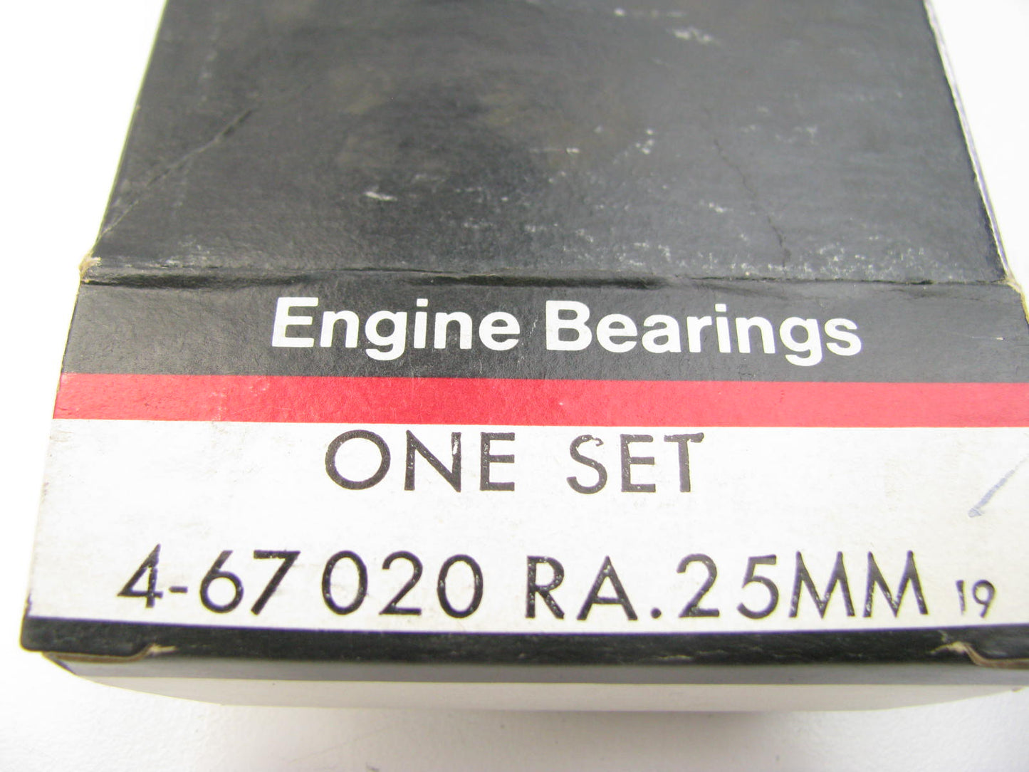 Federal 4-67020RA-25MM Rod Bearings .25mm For 1961-1969 Datsun 1.2L 1.3L 1.6L
