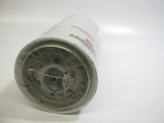 Fleetguard FF194 Fuel Filter Replaces P1112 33341 F70062 LFP3692F FF1022 P168059