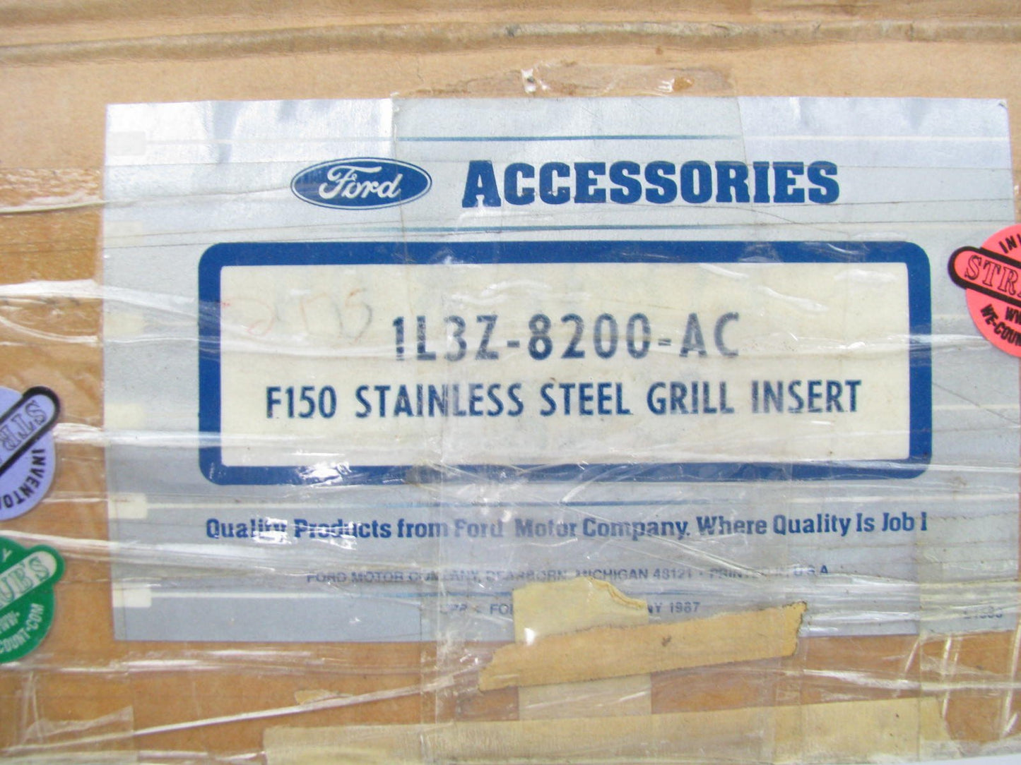 NEW GENUINE OEM Ford 1L3Z-8200-AC Grille Insert, Stainless Steel 2001-03 F-150