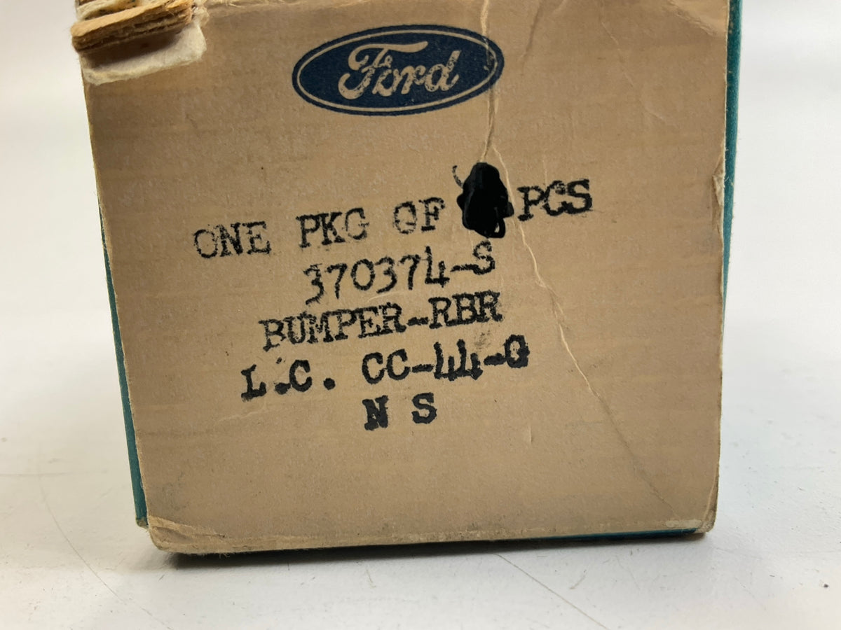 NOS - OEM Ford 370374S Rubber Bumper