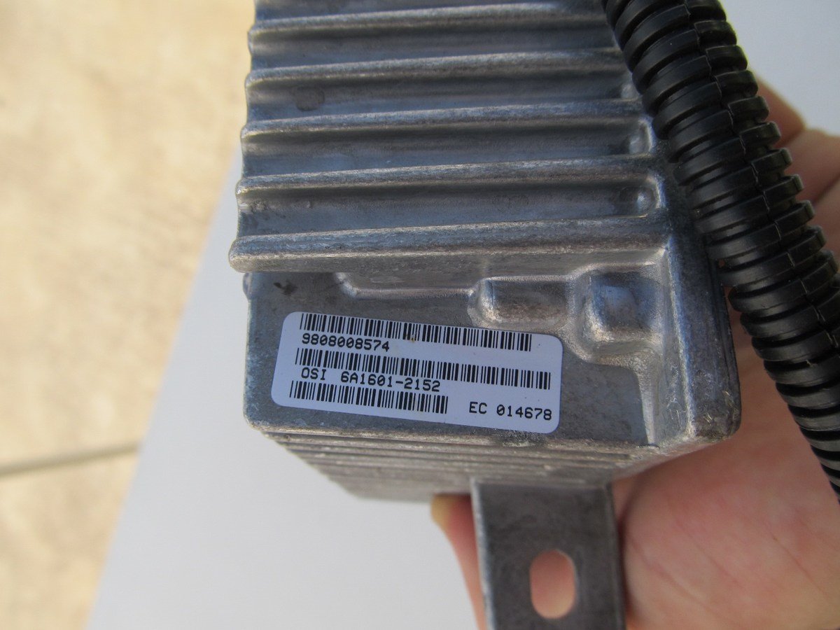 NEW OUT OF BOX Left Driver Side 1996 Lincoln Mark VIII 8 LSC HID Ballast Module