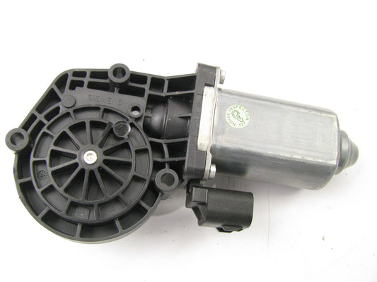 NEW GENUINE Ford 6L2Z-7823394-AB Front Right Passengers Side Power Window Motor