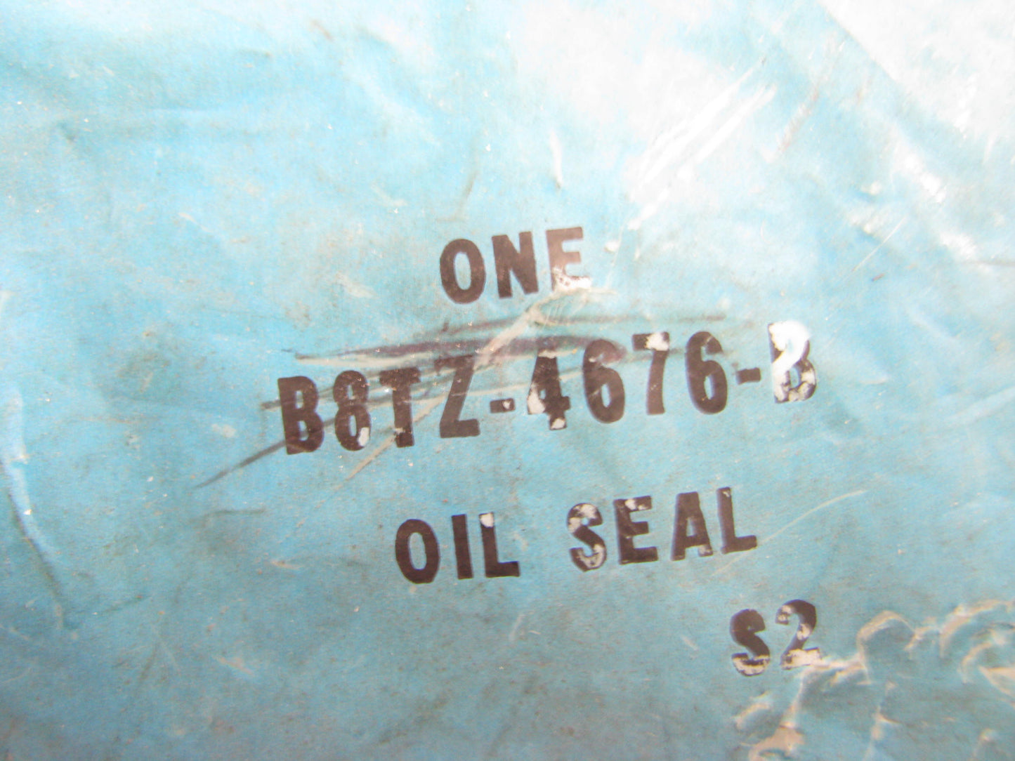 NEW - OEM Ford B8TZ-4676-B Differential Pinion Seal Rear