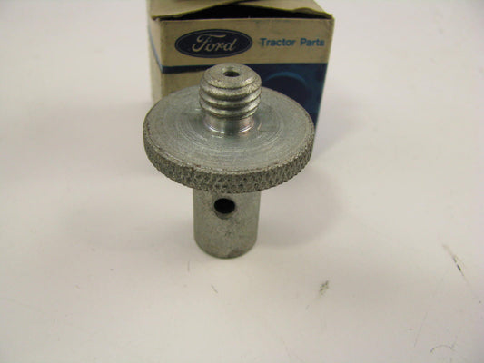 NOS - OEM Ford C5NE-9K274-B Filter Base Drain Plug For Tractor