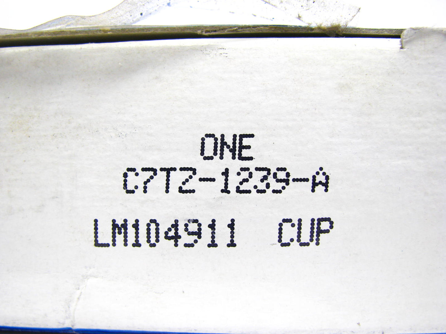 NEW GENUINE OEM Ford C7TZ-1239-A Rear Outer Wheel Bearing Race Cup