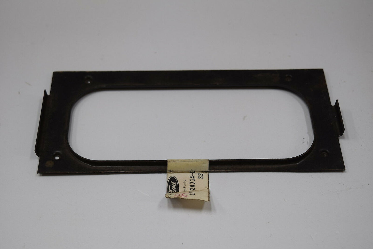 NEW - OEM Ford C7TZ-2A714-D Parking Brake Lever Boot Retainer