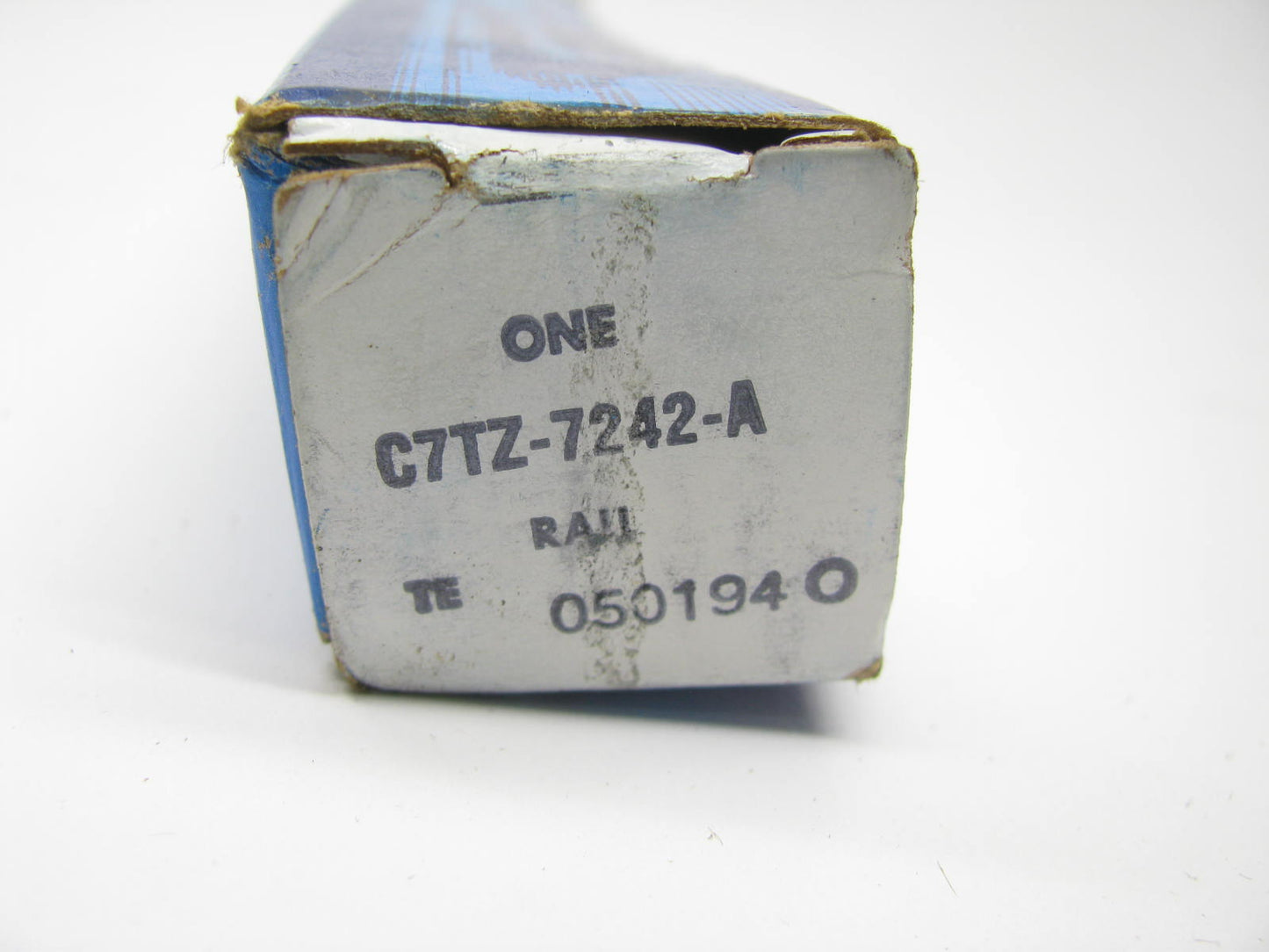 Ford C7TZ-7242-A Manual Transmission Reverse Gear Shift Rail - New Process 4 SPD