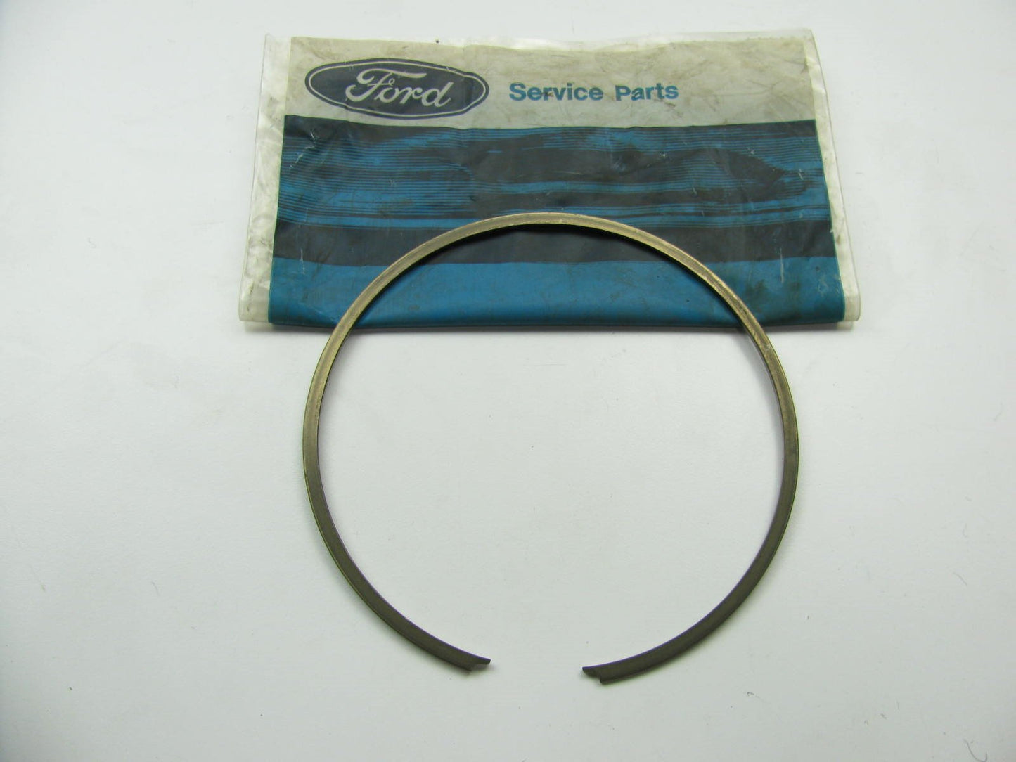 NOS - OEM Ford C8AZ-7D483-B Rear Clutch Pressure Plate Retainer Ring .090'' FMX