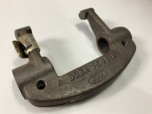 NEW - OEM Ford D0HZ-7515-A Clutch Release Lever - D0HA-7541-B