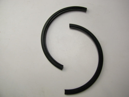 (2) NEW - OEM Ford D0OZ-6701-A- Engine Crankshaft Rear Main Seal