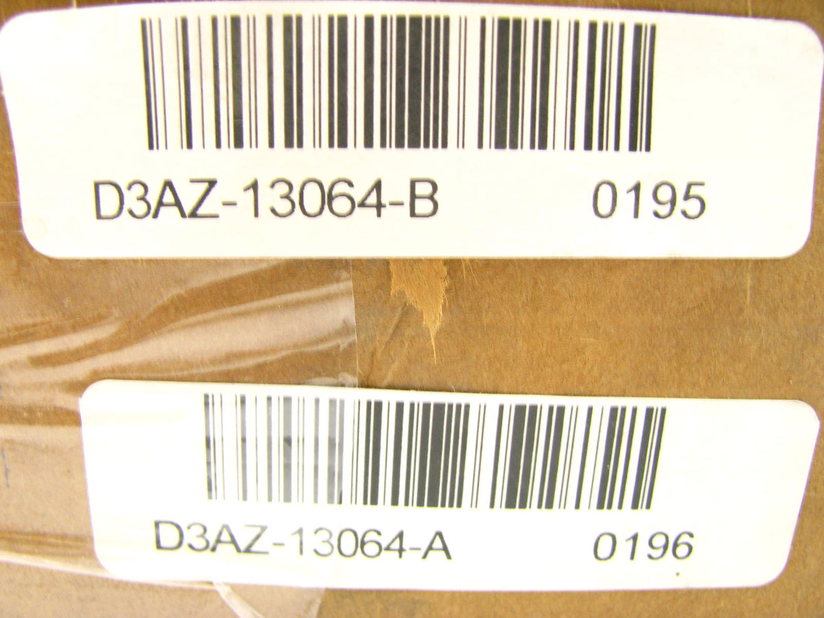 NOS - OEM Ford D3AZ-13064 Headlight Headlamp Bezel Door Set 1973 LTD