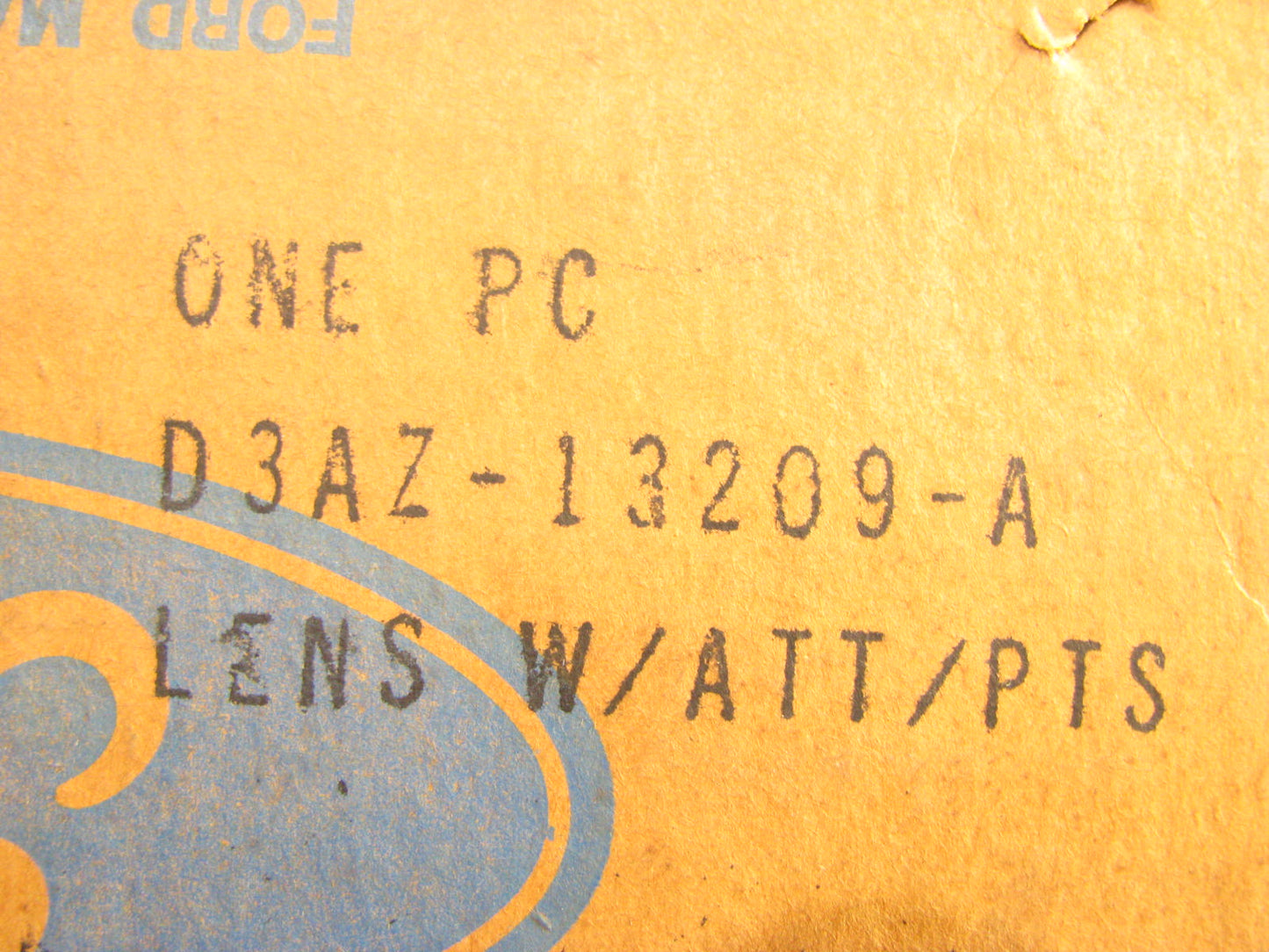NEW OEM PARKING LIGHT LENS (LH) PART #D3AZ-13209-A 1973-74 FORD LTD