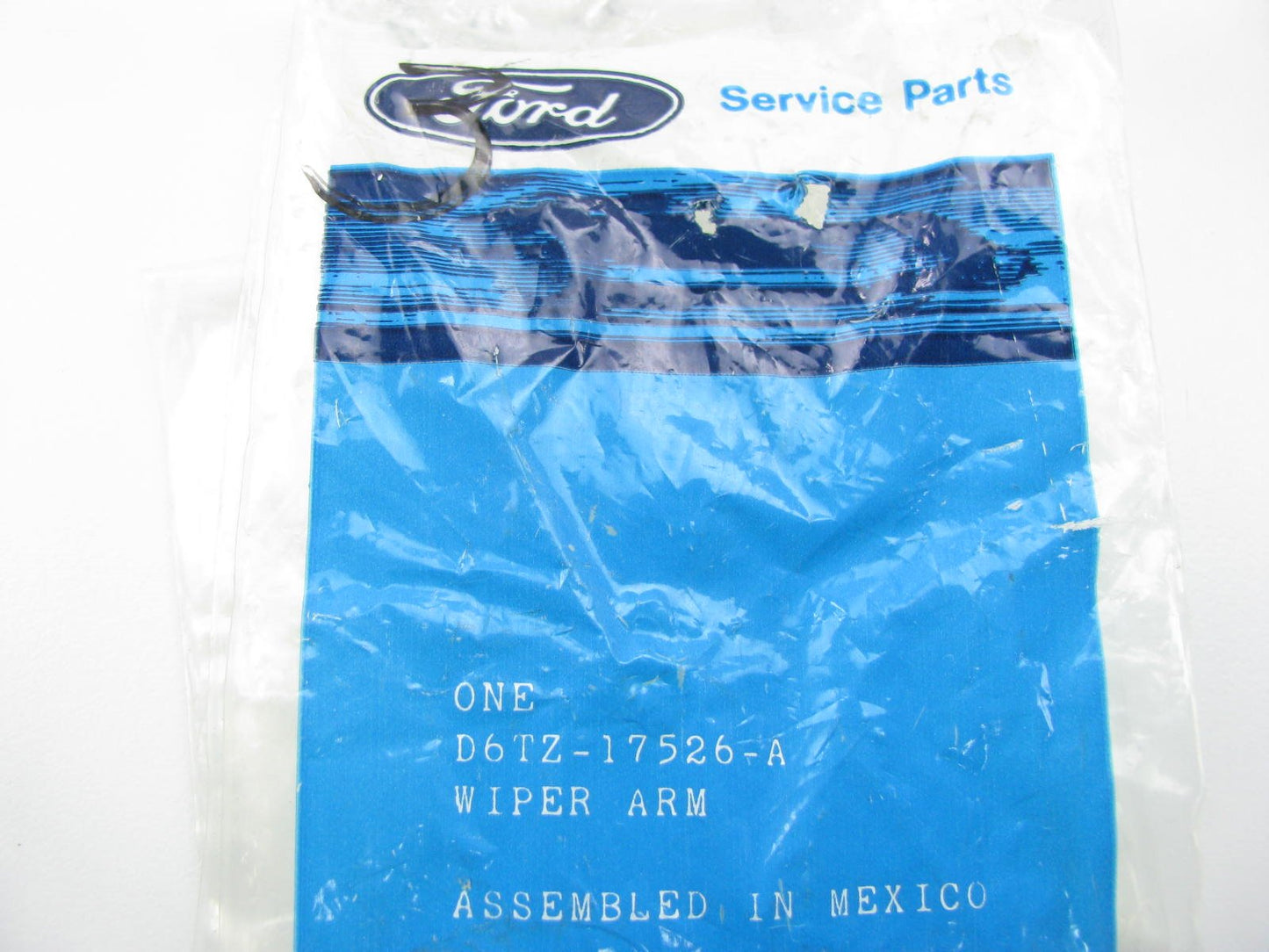 NEW GENUINE OEM Ford D6TZ-17526-A Truck Windshield Wiper Arm