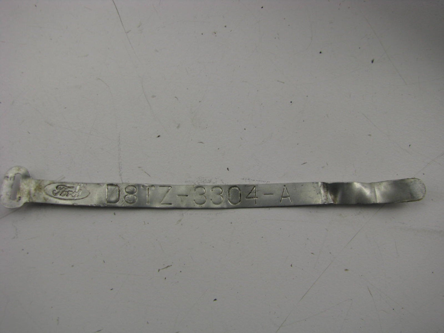 NEW GENUINE OEM Ford D8TZ-3304-A Drag Center Link Bar - 4WD ONLY