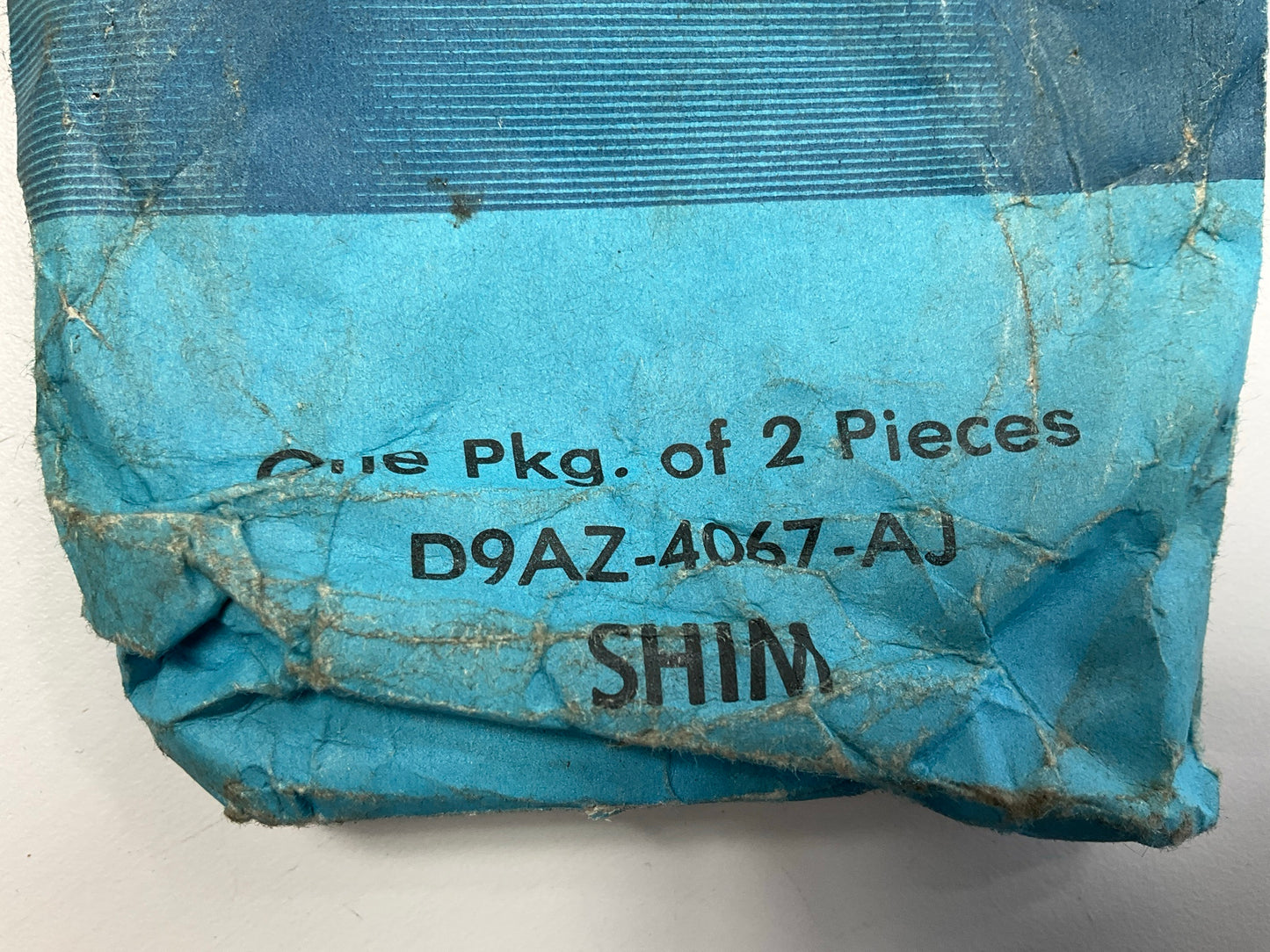 (2) NEW - OEM Ford D9AZ-4067-AJ Rear Differential Shim .303'' Thick For 8.5'' 8.8''