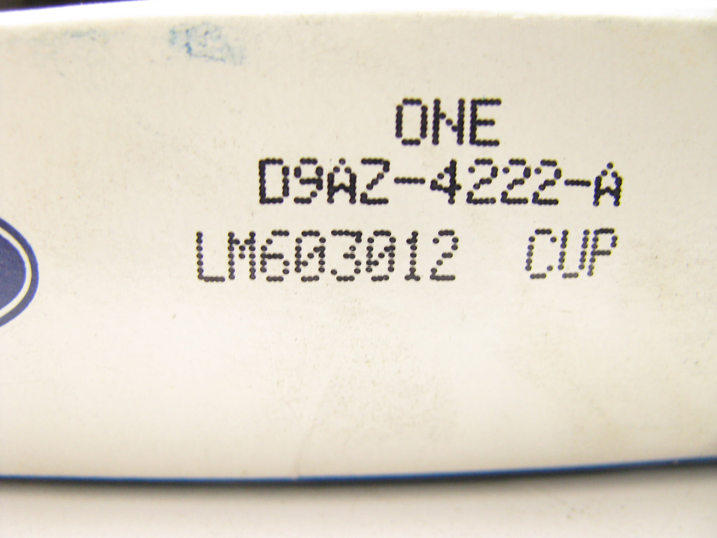 NEW GENUINE OEM Ford D9AZ-4222-A Axle Differential Bearing Race