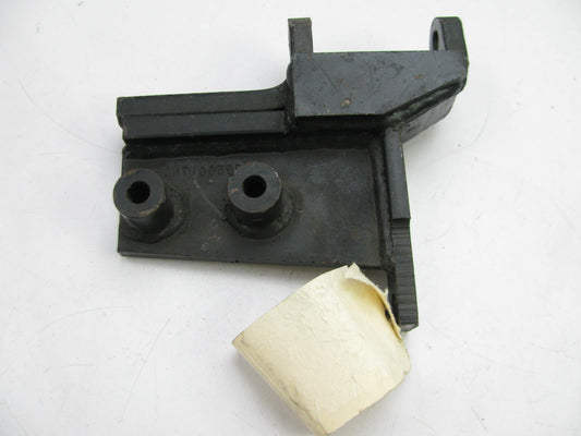 NEW OEM Ford Alternator Bracket E0HZ-10A313-A / E0HT-10039-DA