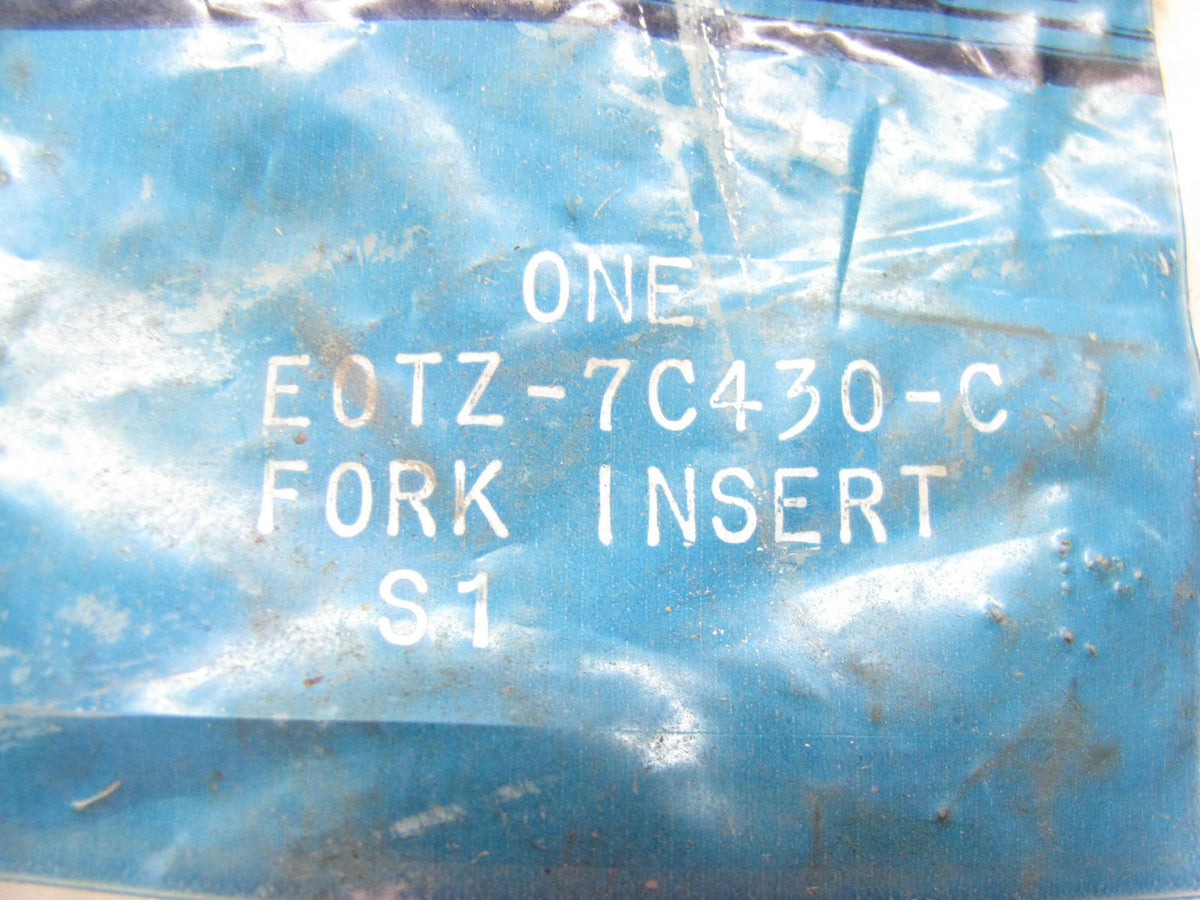 NEW - OEM Ford E0TZ-7C430-C Shift Fork Insert For New Process Transfer Case