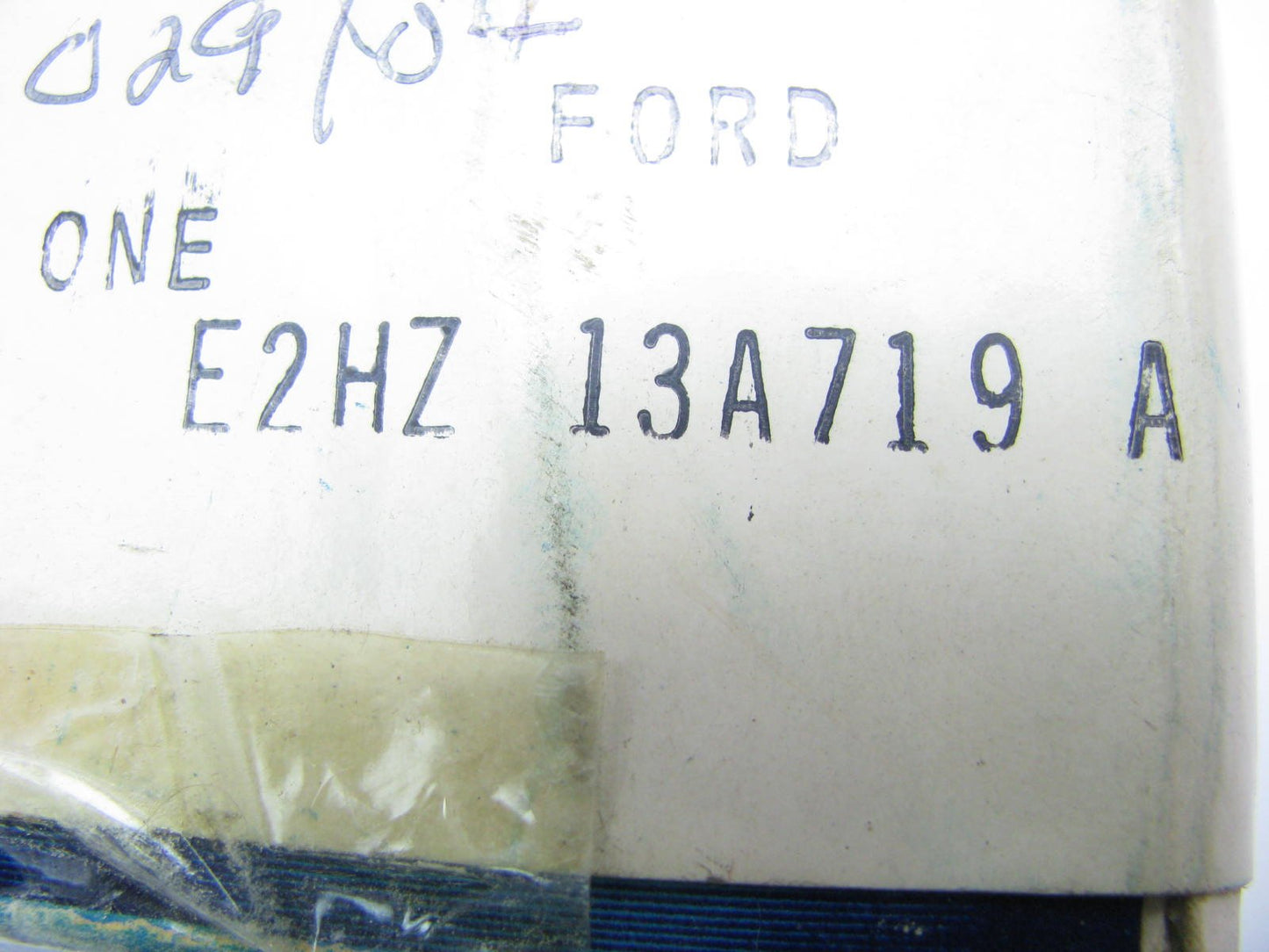 NEW - OEM Ford E2HZ-13A719-A Instrument Panel Lamp Socket & Wiring