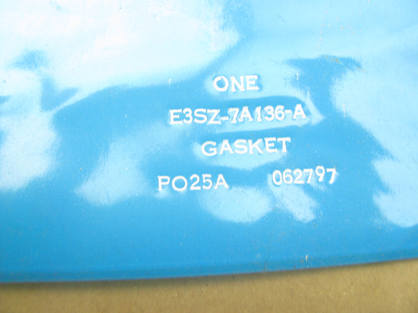 NEW GENUINE OEM Ford E3SZ-7A136-A Auto Trans Oil Pump Gasket