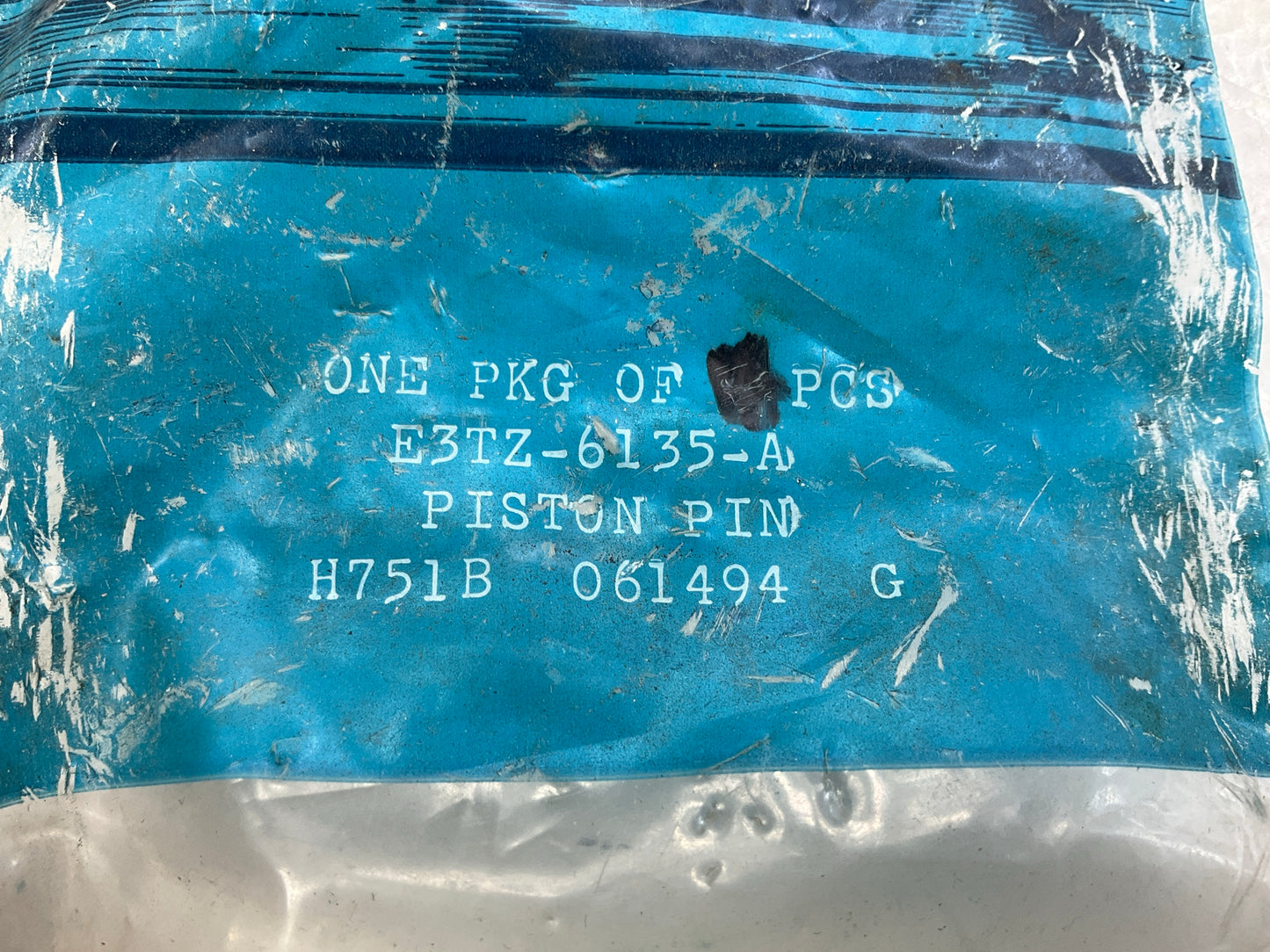(2) NEW - OEM Ford E3TZ-6135-A Piston Pin 1983-1984 Ranger 2.0L 2.3L-L4