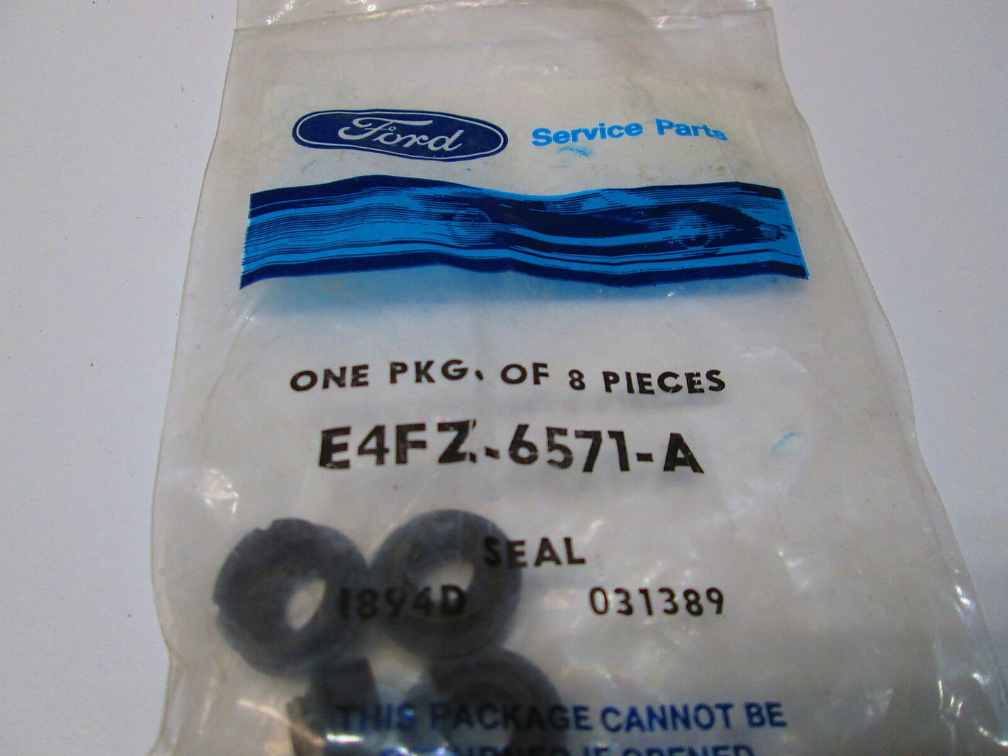 (8) NEW - OEM Ford E4FZ-6571-A Valve Stem Oil Seal