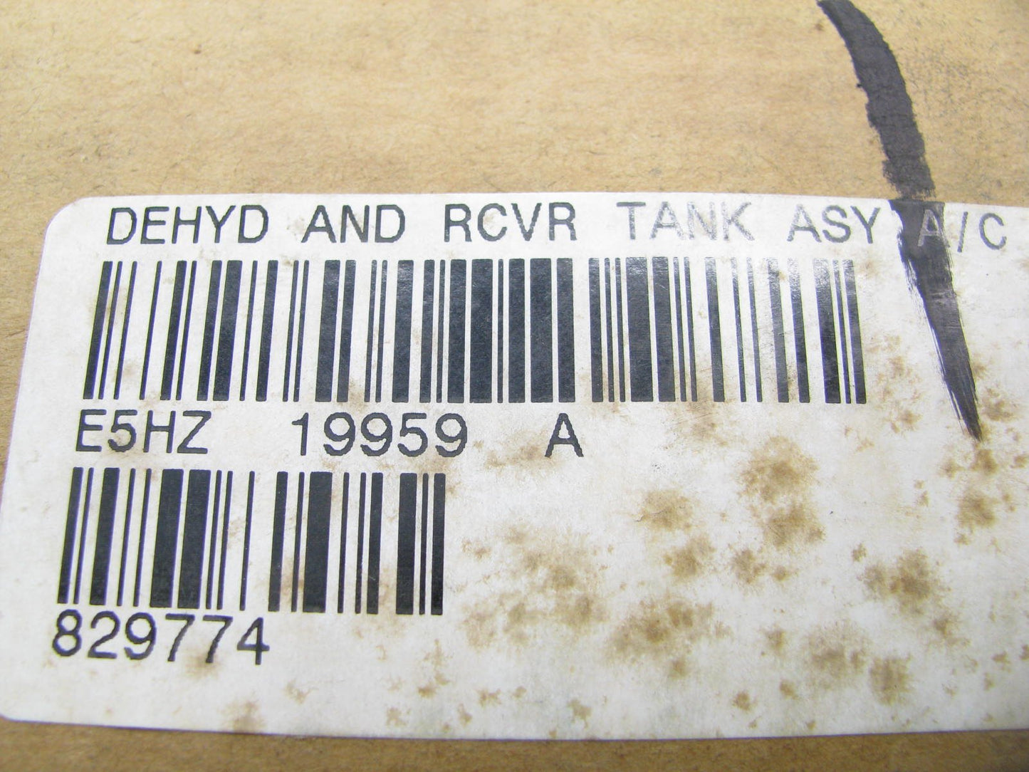 NEW OEM Ford 1985-UP Heavy Duty Truck Accumulator AC Drier Receiver E5HZ-19959-A