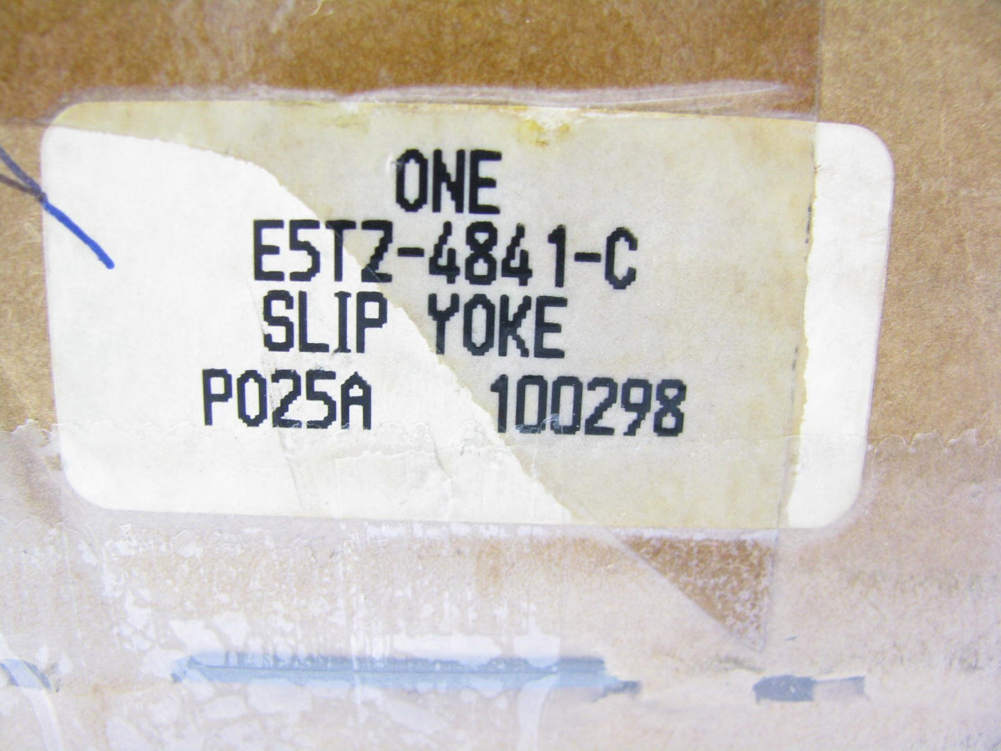 NEW GENUINE Ford E5TZ-4841-C REAR Axle Universal U-Joint 4WD