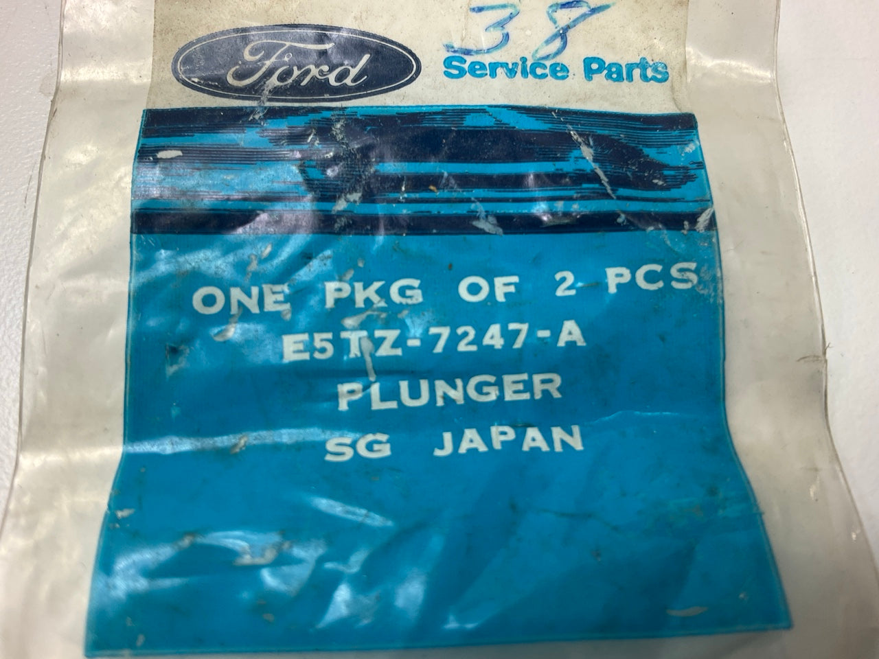NEW - OEM Ford E5TZ-7247-A Manual Transmission Neutral Return Plunger - FM146