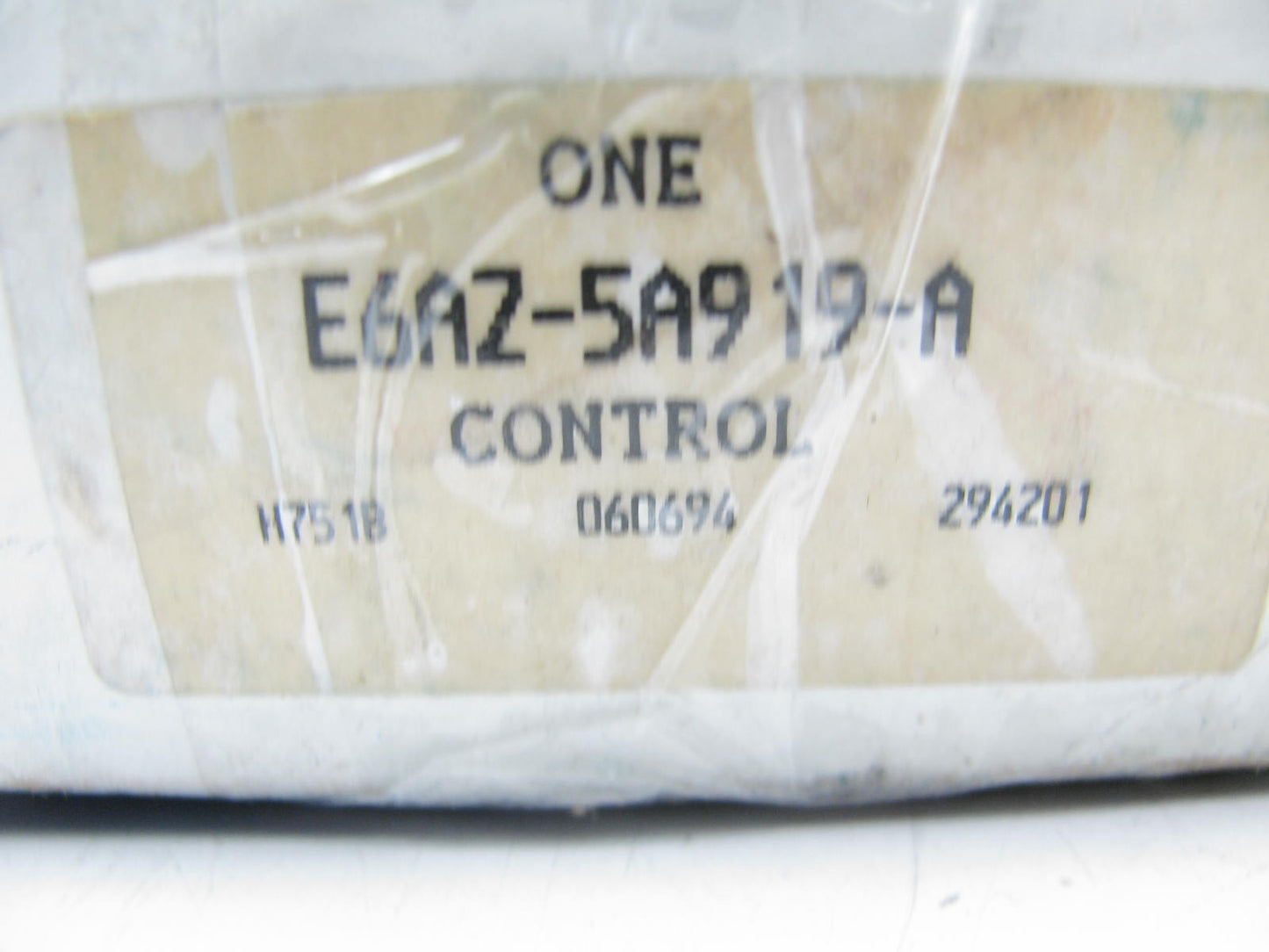 NEW - OEM Ford E6AZ-5A919-A Air Suspension Control Module