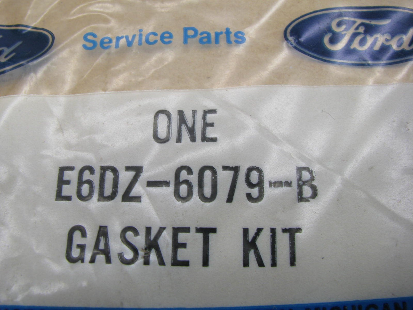New GENUINE OEM FORD E6DZ-6079-B Engine Cylinder Head Gasket Set 1986 FORD 3.8L
