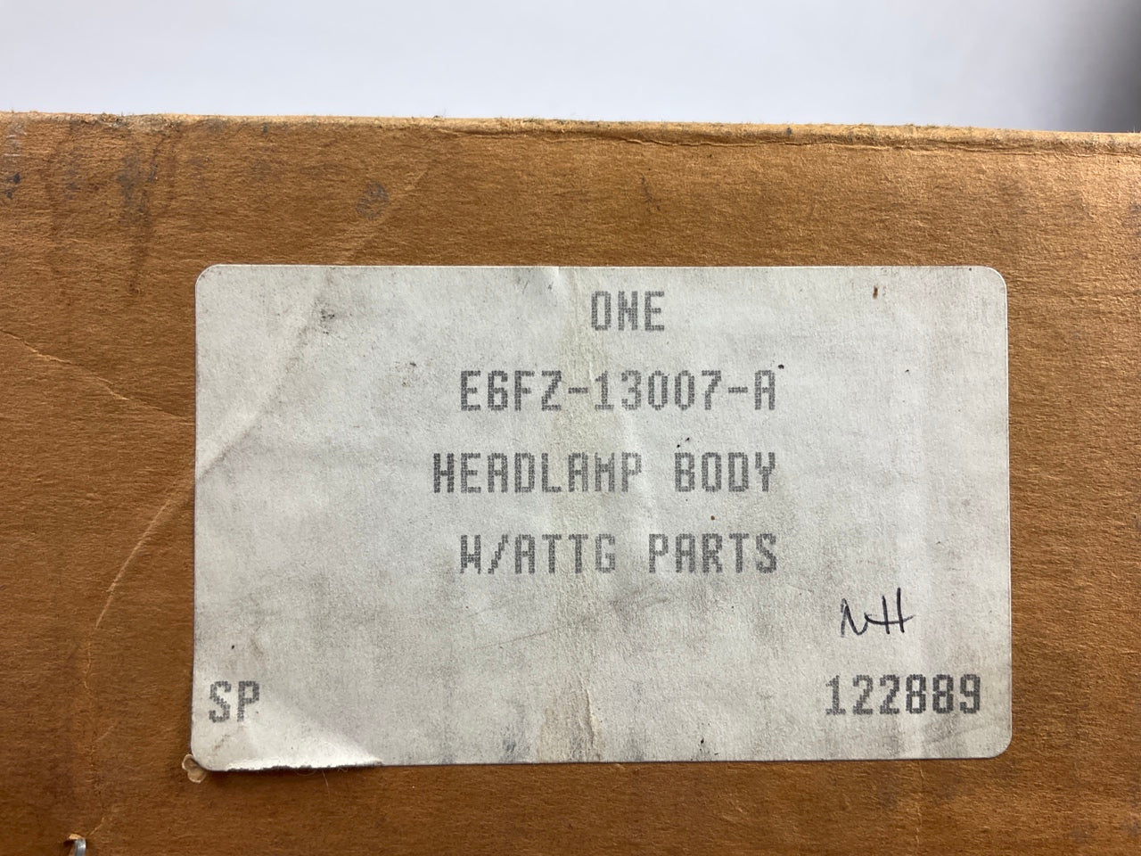NEW - OEM Ford E6FZ-13007-A Front Right Headlight Headlamp 1985-1988 Escort
