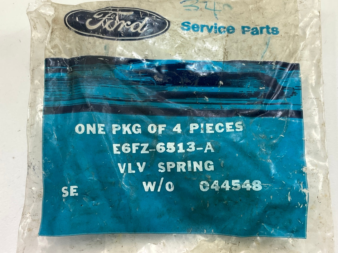 NEW - OEM Ford E6FZ-6513-A Engine Intake Valve Spring