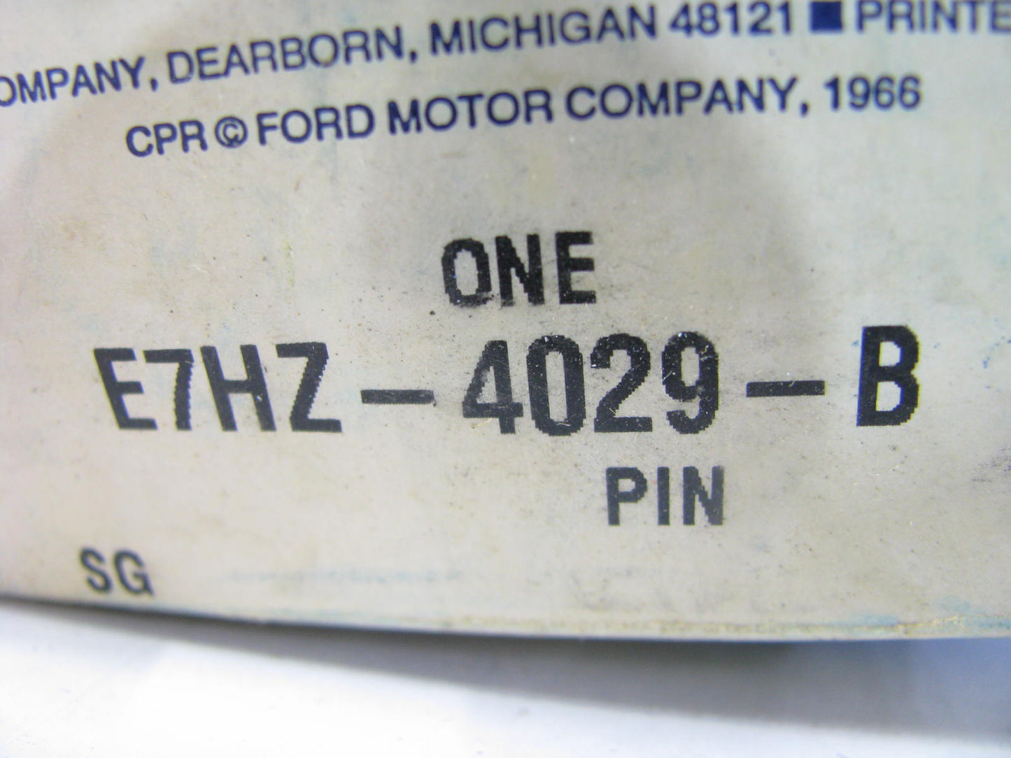 NEW - OEM Ford E7HZ-4029-B Rear Axle Differential Planetary Gear Pin - Rockwell