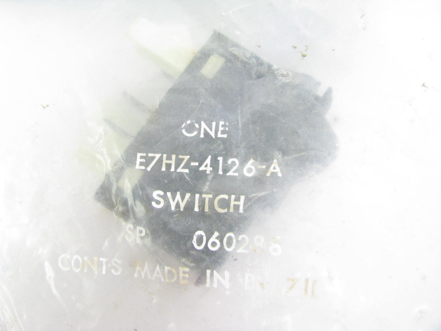 NEW - OEM Ford E7HZ-4126-A Rear Axle Shift Switch 1986-1994 CF6000 CF7000 CF8000