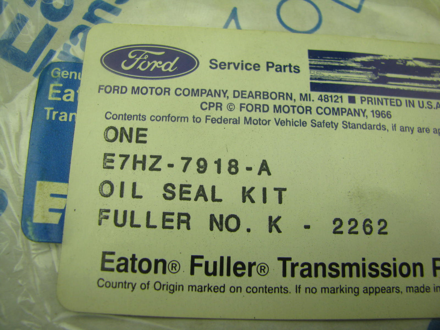 NEW - OEM Ford E7HZ-7918-A Rear Bearing Cover Oil Seal - Fuller 9 10 13 15 Speed