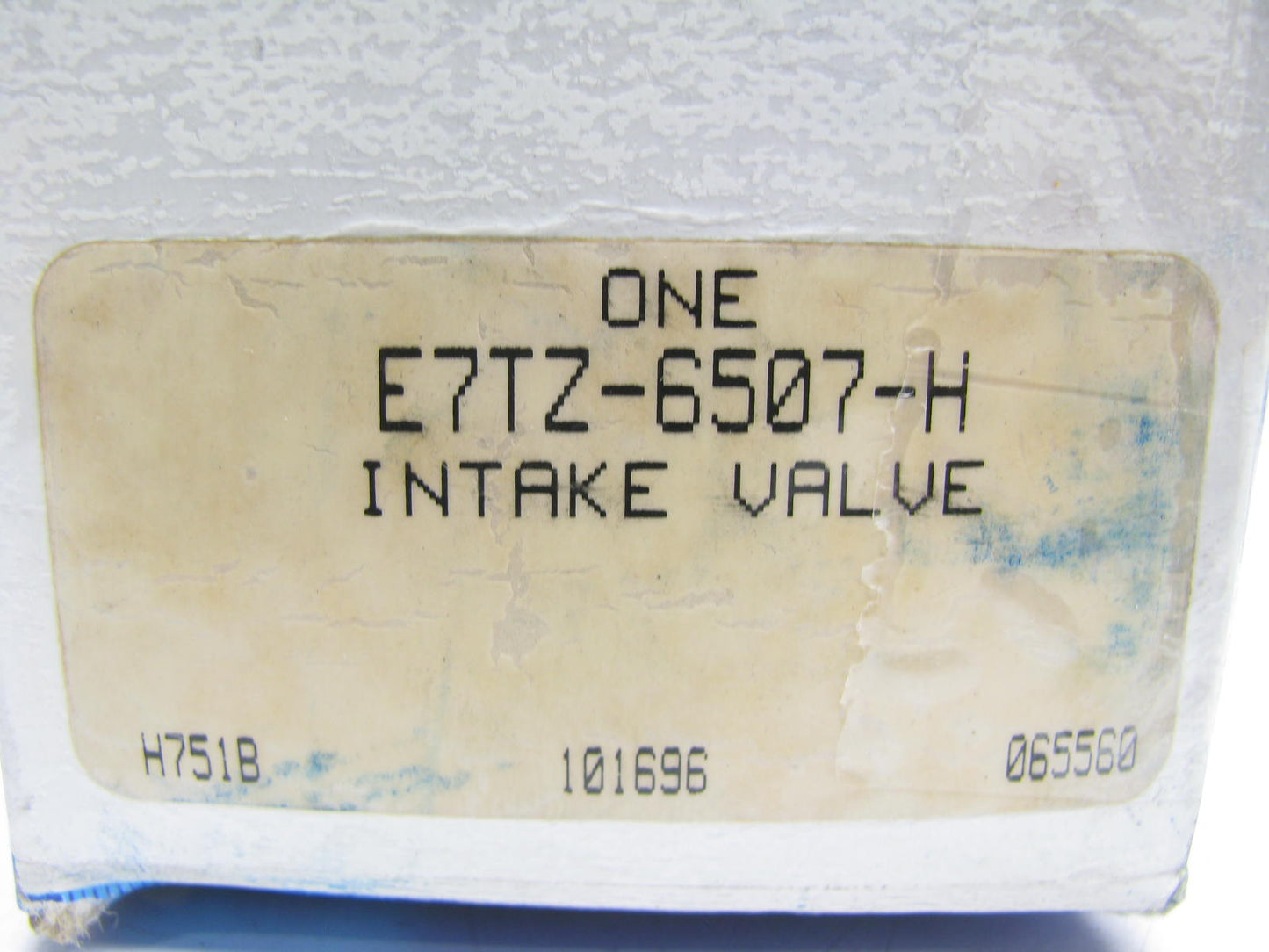 NEW - OEM Ford E7TZ-6507-H Intake Valve .030'' O/S 1983-1988 Ranger 2.0L-L4