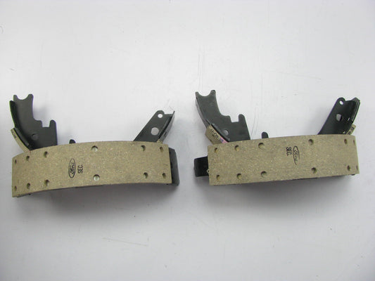 NEW GENUINE OEM Ford E7UZ-2200-A Rear Drum Brake Shoes