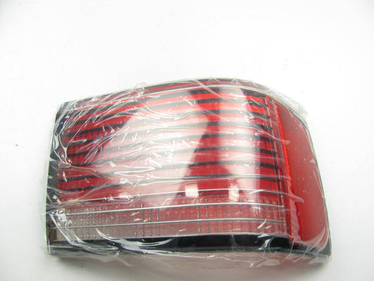 NOS OEM 1988-1989 Lincoln Continental Tail Light Lamp LENS ONLY RH E8OY-13450-A