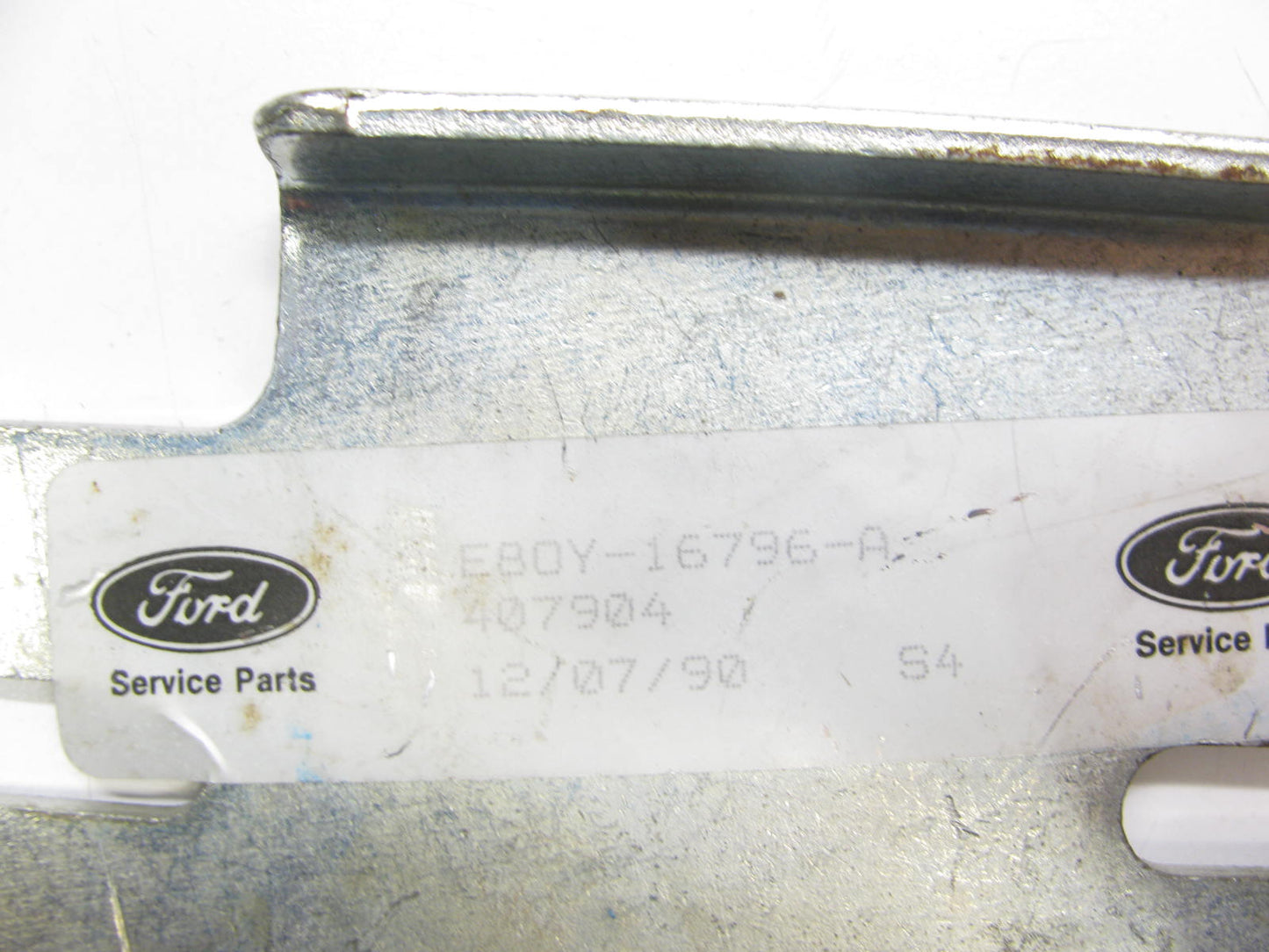 NEW - OEM Ford E8OY-16796-A Right Hood Hinge For 1988-1997 Lincoln Continental