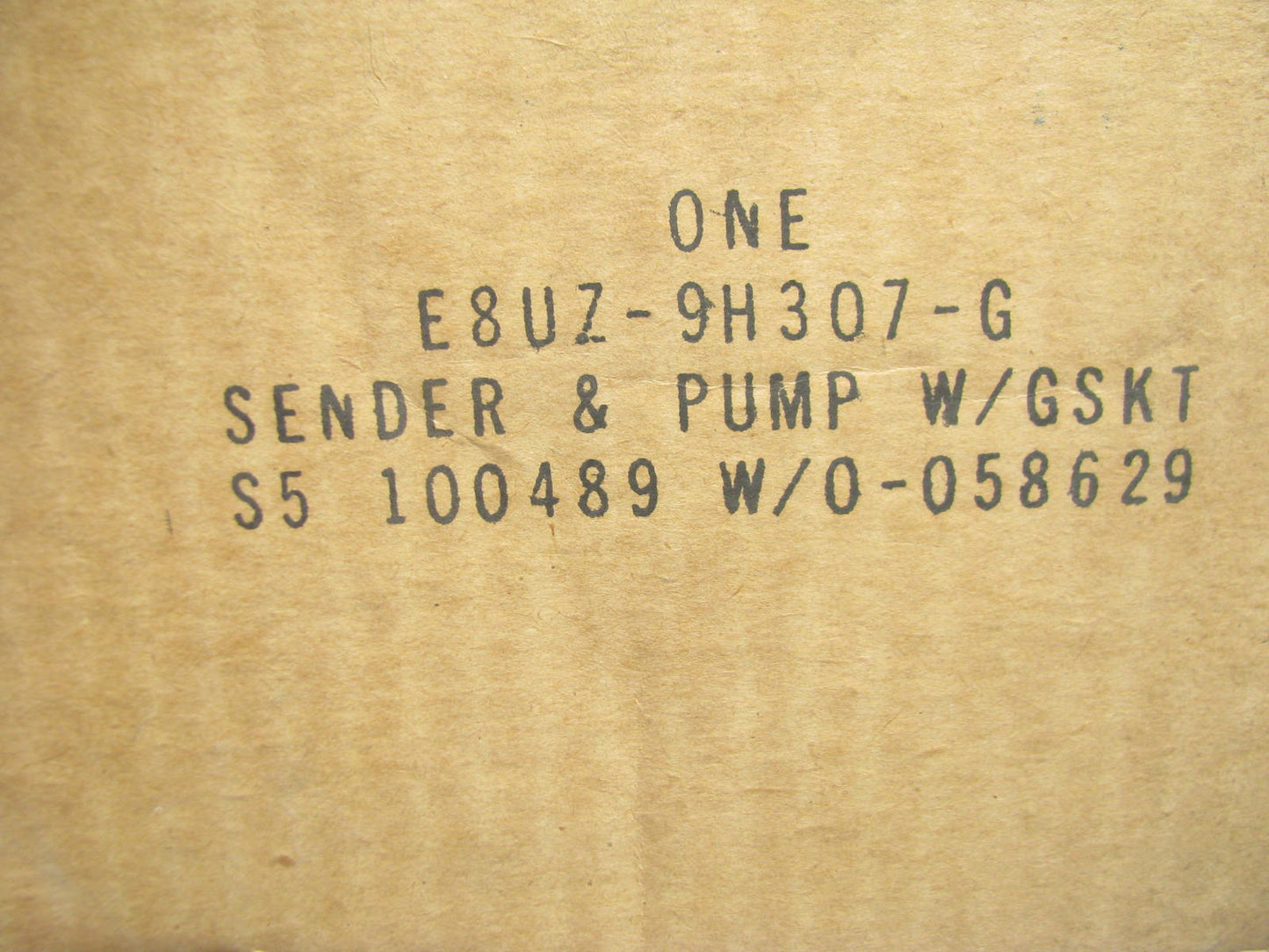 NOS - OEM Ford E8UZ-9H307-G Electric Fuel Pump & Sender Assembly 16 Gal. Midship
