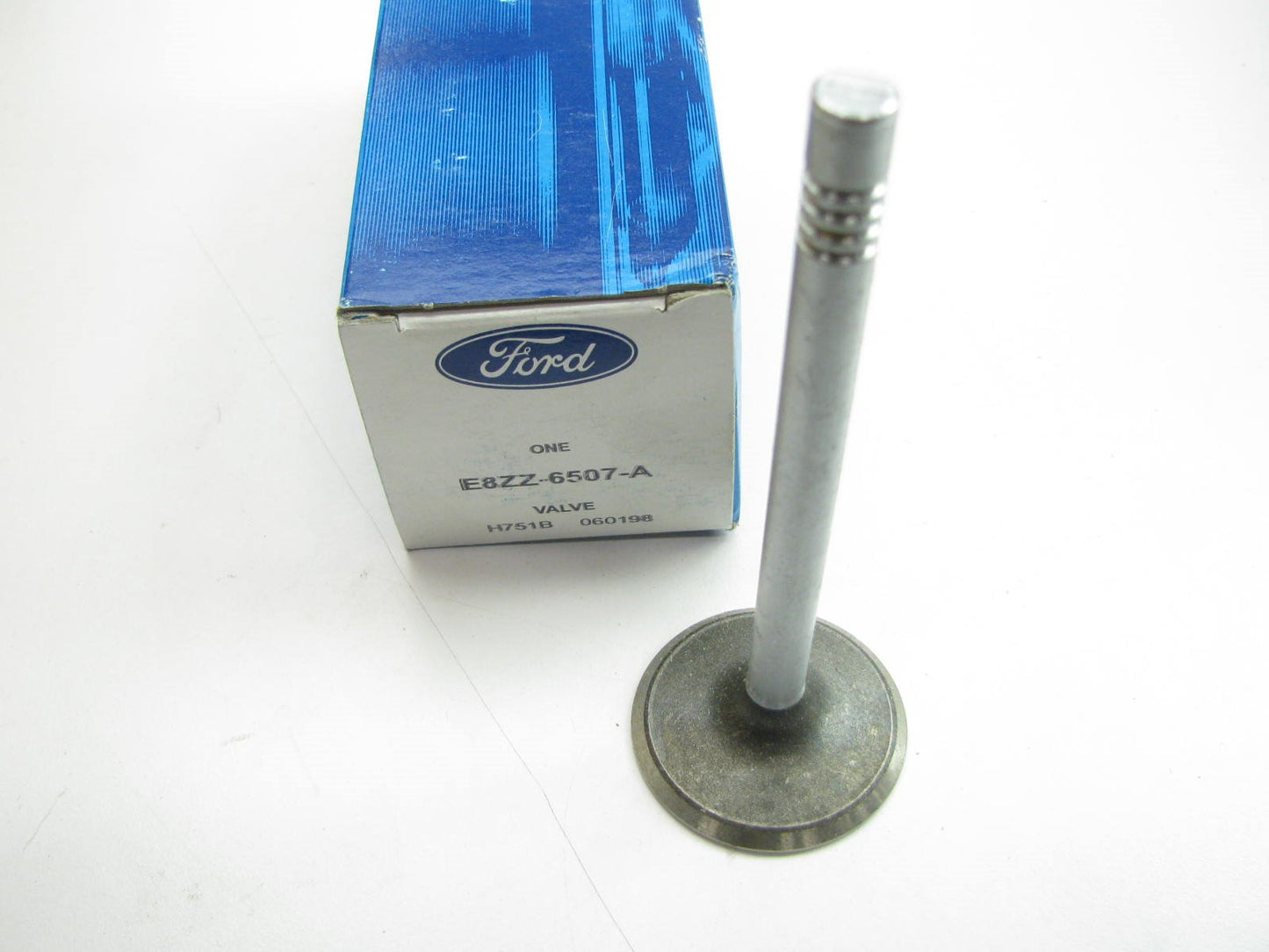 NEW - OEM Ford E8ZZ-6507-A Engine Intake Valve 1974-1994 2.3L