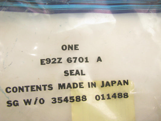 NEW - OEM Ford E92Z-6701-A Crankshaft Rear Oil 1989-1991 Probe 2.2L