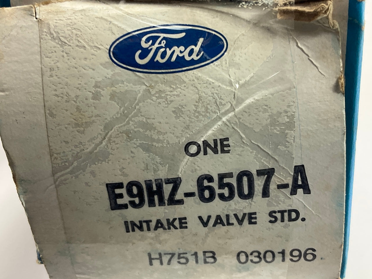 NEW - OEM Ford E9HZ-6507-A Engine Intake Valve For 6.6L FTO Diesel 185 HP