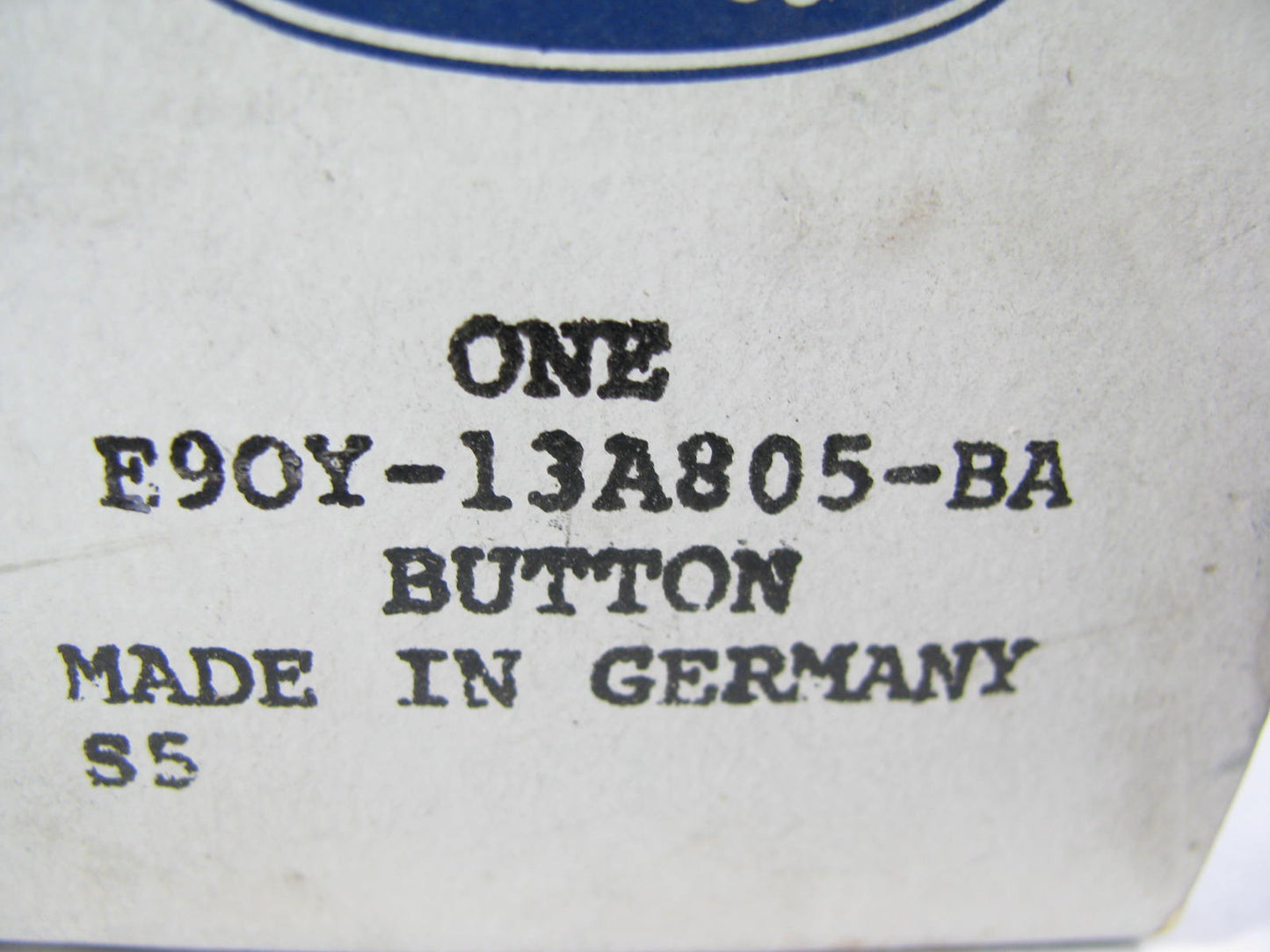 NEW - OEM Ford E9OY-13A805-BA Steering Wheel Right Horn Switch 1989 Continental